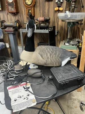 Higdon Battleship Swimmer PRO Canada Goose Foto 1 de 4