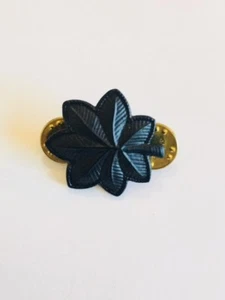 U.S. Military Black Tone Oak Leaf Rang Insignia Pin ** - Bild 1 von 6