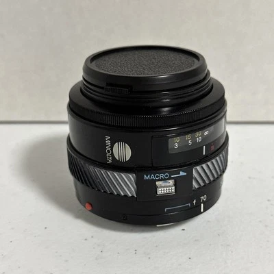 Minolta Maxxum AF Zoom Lens 35-70mm  1:4 (22) 49mm Lens - Image 1 of 4