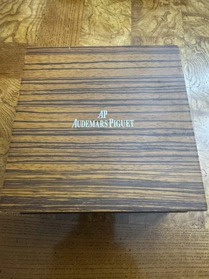 Reloj Audemars Piguet Box AP Foto 1 de 4