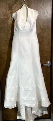 Galina Organza and Satin Ribbon Trumpet Style Wedding Dress Gown Veil Size 10 - Image 1 of 4