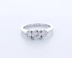 1.5ct Lab-Created Diamond D/VVS2 Round 14K White Gold Classic Engagement Ring - Picture 1 of 4