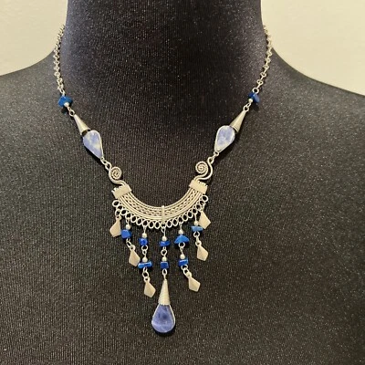 Collar de las Indias Orientales Alambre Collar de Cuentas Azules Foto 1 de 4