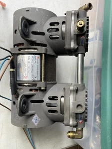 Invacare Perfecto2 Luftpumpe Kompressor Guangshun Motor ZW280D2-75/1,4 Teile. Gut - Bild 1 von 6