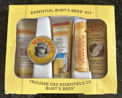 Burt's Bees Kit Esencial Set de Regalo 5 piezas Loción Tamaño Viaje, Chapstick, Crema para Pies Foto 1 de 2