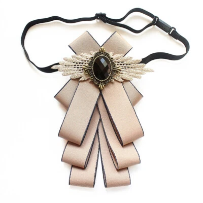 Corbata de moño ajustable para hombre con broche Foto 1 de 4