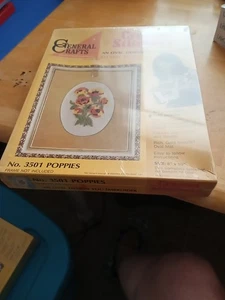 Vintage NOS General Crafts Crewel Stitchery Kit 3501 Mohnblumen ungeöffnet  - Bild 1 von 7