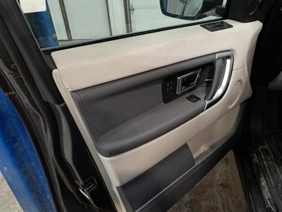 Used Front Left Door Interior Trim Panel fits: 2017 Land rover Discovery sport Foto 1 de 4