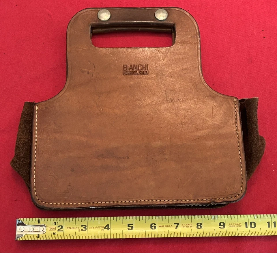 BIANCHI - ESTUCHE PORTADOR DE PROYECTILES PARA PISTOLA O ESCOPETA - DE COLECCIÓN MUY RARO Foto 1 de 4