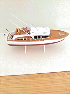 REVELL THE COASTAL SERIES SPORT FISHING BOAT CHRIS CRAFT, KIT #0387 ADULT BUILT - Picture 1 of 8