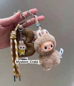 THE MONSTERS Pin for Love Series Letter And Vinyl Plush "B" Pendant Together NEW - Picture 1 of 1