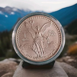 1993 libertad 1 oz Mexico Silver. 999 - Picture 1 of 2