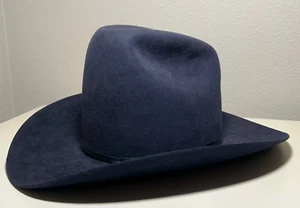 CAPPELLO VINTAGE AMERICANO COMPAGNIA CAPPELLO COWBOY 3X CASTORO TRASPARENTE feltro blu navy 6 3/4 - Foto 1 di 24