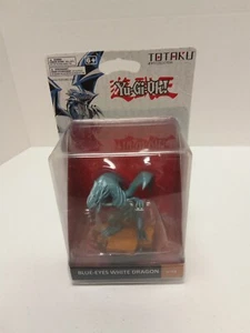 Totaku Yu-Gi-Oh Blue-Eyes White Dragon Figure - First Edition No 19 - Picture 1 of 7