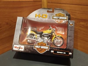 NUEVO EN CAJA MAISTO® 2008® 1977 FXS LOW RIDER® HARLEY-DAVIDSON® SERIE 38 RÉPLICA 1:18 - Imagen 1 de 11