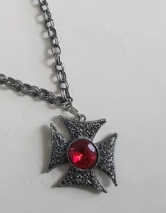Vintage Gun Metal Maltese Cross Faceted Red Cabachon Center Pendant Necklace - Picture 1 of 2