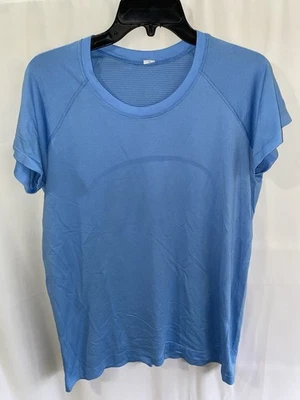 Camisa Lululemon Feminina Swiftly Tech 2.0 Manga Curta Tamanho 14 Azul - Imagem 1 de 3
