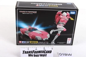 Arcee con caja Obra Maestra Obra Maestra Transformadores - Imagen 1 de 3