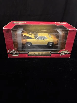 johnny lightning 1970 plymouth hemi cuda die-cast 1/24 gold series - Image 1 of 4