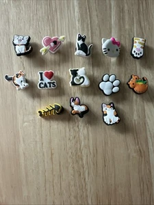 Cats, Kittens, Paws Shoe Charms Set Of 13 - C1 - Picture 1 of 2