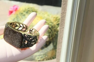 Heidi Daus Crystal, Etched Czech Glass Cuff. Impressive, Rare - Picture 1 of 12