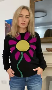 SLOW pure cashmere jumper S/M/L black pink oversized flower UPCYCLED 501 - Picture 1 of 8
