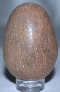 Beautiful Peach Moonstone Egg 1.66"/53 Grams - Picture 1 of 2