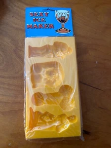 Macchina vassoi cubo di ghiaccio vintage naughty nuovissima sigillata made in Hong Kong - Foto 1 di 5