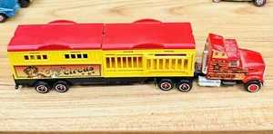 Majorette Super Movers Magic Circus Tractor Trailer with Animals Made in France - Picture 1 of 13