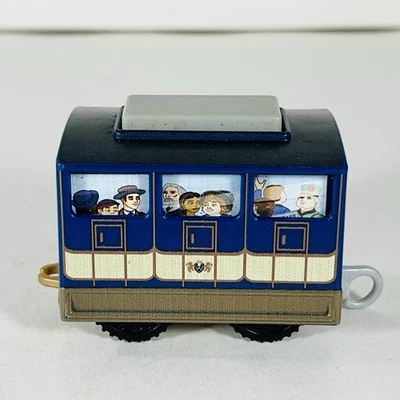 Remolque Switch autobús de pasajeros Thomas the Train Trackmaster tender tirar a lo largo Foto 1 de 4