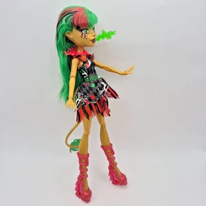 Mattel Monster High Freak Du Chic Jinafire Long Fashion Doll 2015 Mattel - Foto 1 di 7