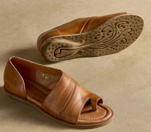 Sergio Tomani Adrian Sandal Womens Camel Tan Leather Toe Loop Flats - Picture 1 of 3