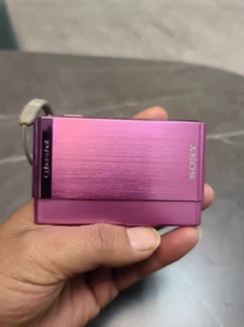 Sony Cyber Shot DSC-T90 12.1MP Digital Camera 4x Optical Zoom Zeiss -Pink/Silver - Picture 1 of 9