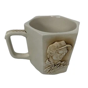 NASCAR Jeff Gordon #24 Mug Tasse 50th Anniversary 1997 Hexagon Lug Nut 3D Portrait - Bild 1 von 9