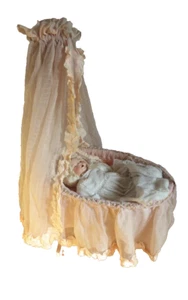 1913 Hermann Von Berg Poupée Bouche ouverte Tête Porcelaine avec berceau fonte - Picture 1 of 15