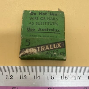 AUSTRALUX Vintage Fuse Pack 35 Amp 2 of them Automotive Car Auto Sparky - Picture 1 of 7
