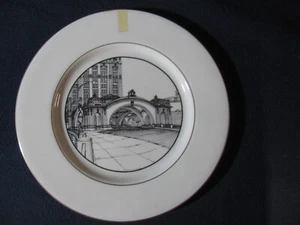 Collector Landmark Plate Pennsylvania Railroad Station Pittsburgh 1975 - Picture 1 of 9