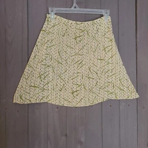 Ann Taylor LOFT Lightweight 100% Rayon skirt flare Size 6 Leaf Leaves Print - Picture 1 of 9