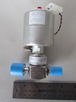 Válvula de fuelle accionada neumática Veriflo 45300616 modelo 944A0PHPNCSFSFMLS EE. UU. Foto 1 de 4