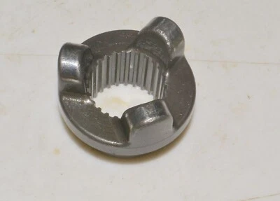 Engranaje cónico delantero Kawasaki Bayou 300 4x4 cámara accionada por resorte 13048-1075 1989-2004 Foto 1 de 3