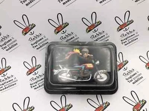 Die Cast "Will Debwatt Triumph 750 Bonneville" Joe Bar Team 1/18 - Picture 1 of 3