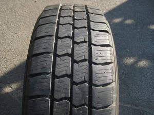 1x Winterreifen Sava Trenta  215/65R16C  106/104T M+S - Bild 1 von 1