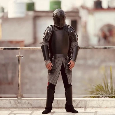 Traje Armadura Caballero Barbuta Templario Negro Drake Oscuro Medieval - Brazo Cuerpo Completo de Acero Foto 1 de 4