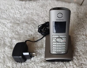 Téléphone portable Siemens Gigaset S45 avec socle de chargement - Photo 1/5