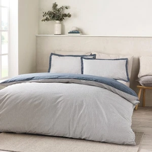 Catherine Lansfield Oxford Pinstripe Reversible Duvet Cover Bedding Set Navy - Picture 1 of 30