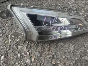 ⭐ PIAGGIO LIBERTY 50CC 125CC RIGHT FRONT INDICATOR 2017-2024 FREE UK POST⭐ - Picture 1 of 4