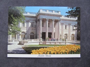 Postcard of The Marble House, Bellevue Avenue, Newport, Rhode Island, USA - Picture 1 of 2