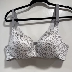 Cacique Collection Sz 38C Lightly Lined Full Coverage Bra Gray/white Print - Picture 1 of 9
