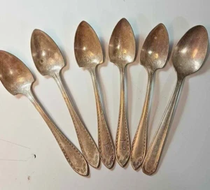 Konvolut 6 Teelöffel Gemeinschaftsteller und 1 WM. A. Rogers Hotel Teller Oneida LTD 1915 - Bild 1 von 11