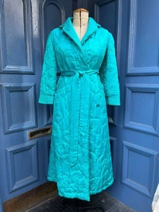 Vintage Chinese Pale blue embroidered and quilted robe dressing gown small - Picture 1 of 22